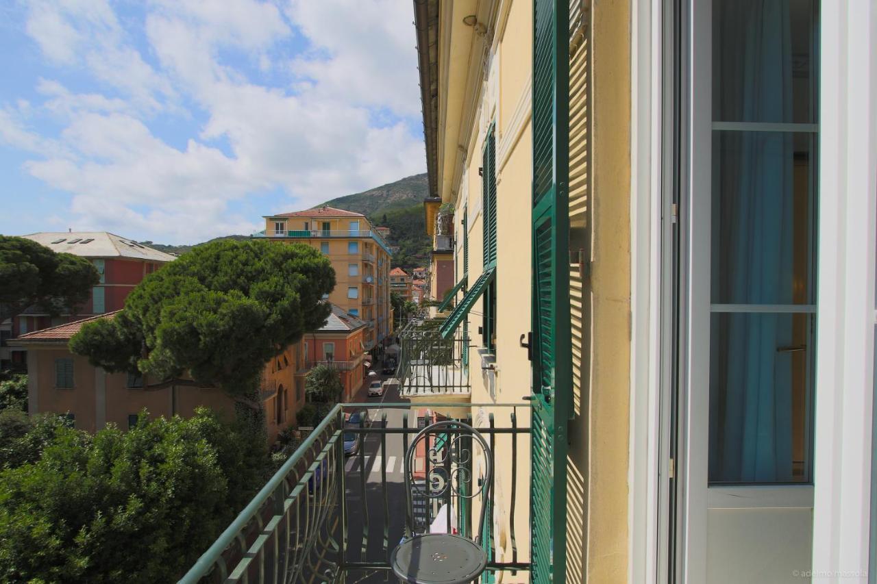 Hotel Nazionale Levanto Exterior photo