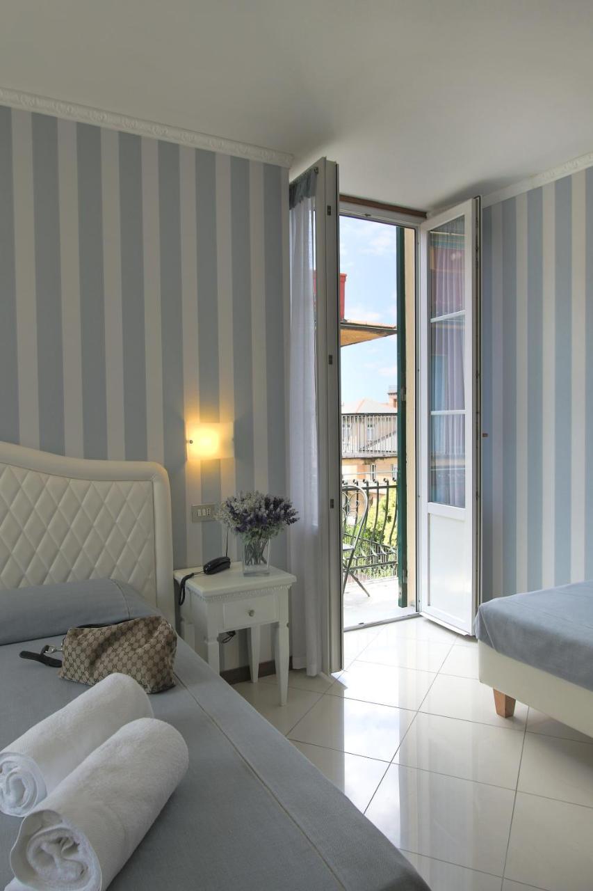 Hotel Nazionale Levanto Exterior photo