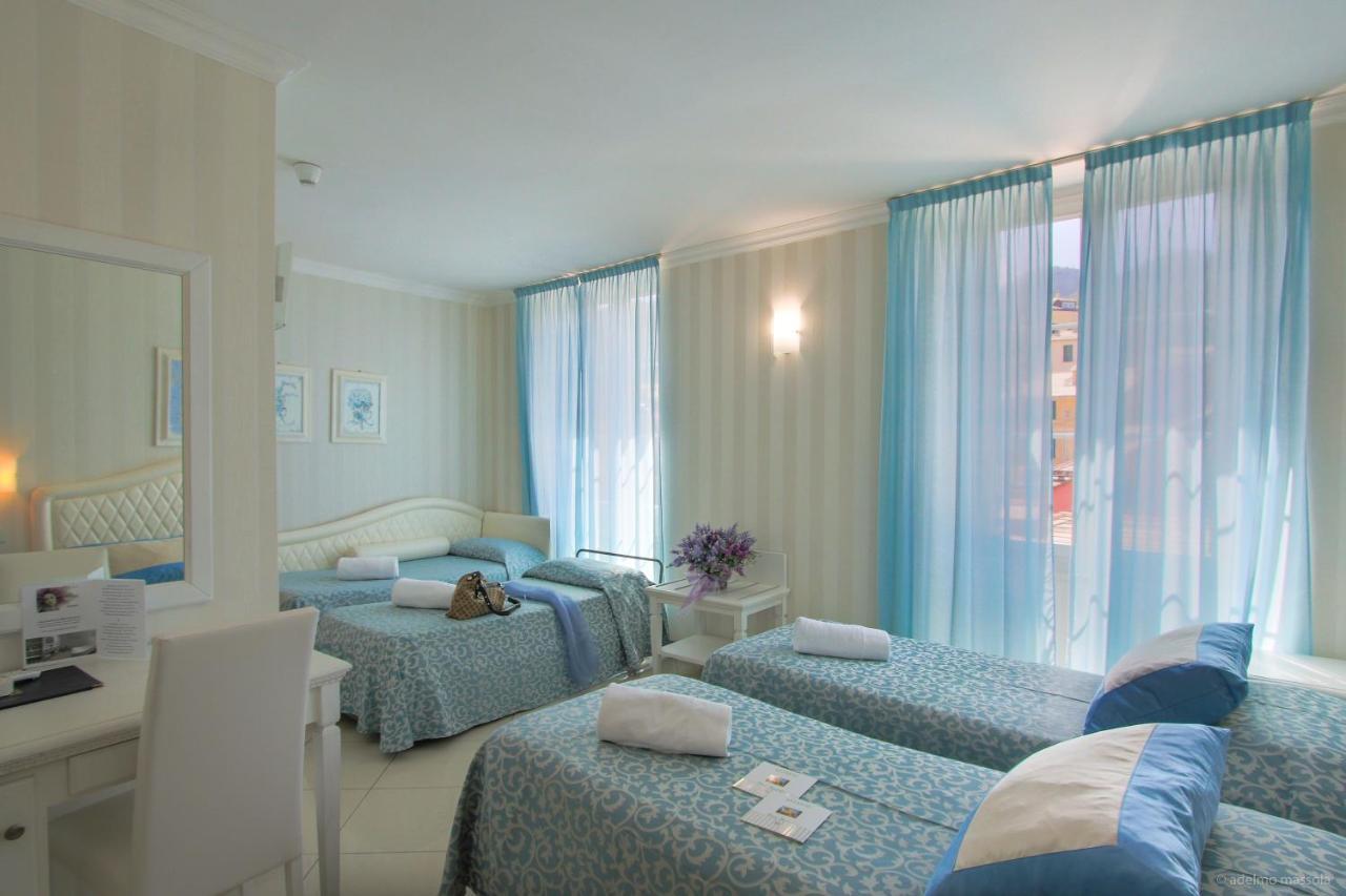 Hotel Nazionale Levanto Exterior photo